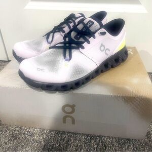 NEW Women’s On Cloud X Shift Sneakers size 10.5
